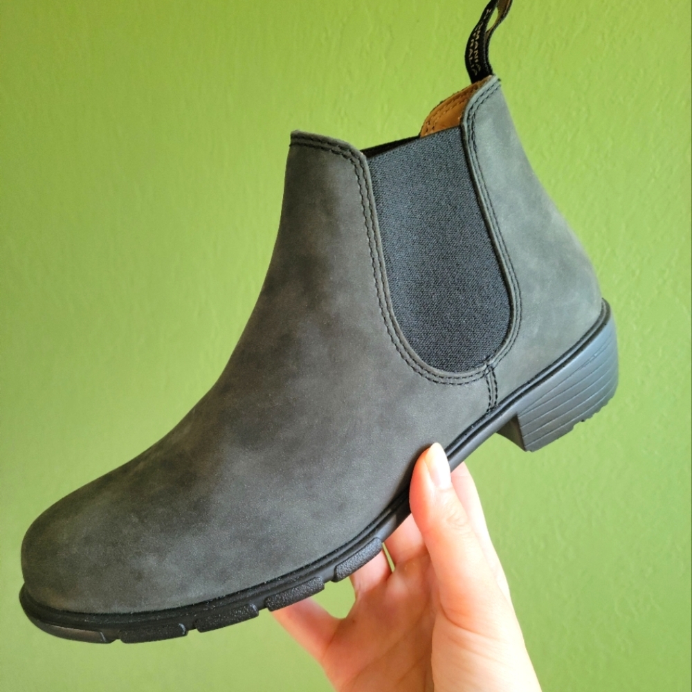 Blundstone 1971 Black Leather Low-Ankle Chelsea Boot Womens Size 8